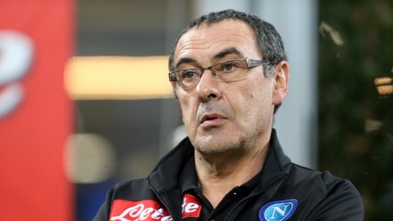 Sarri: ''Serve un Napoli straordinario, secondo posto sarebbe super''