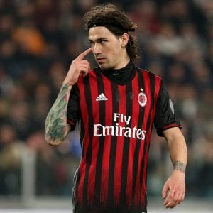 Milan, sfida all'Atalanta con la difesa al minimo. Romagnoli prova a recuperare