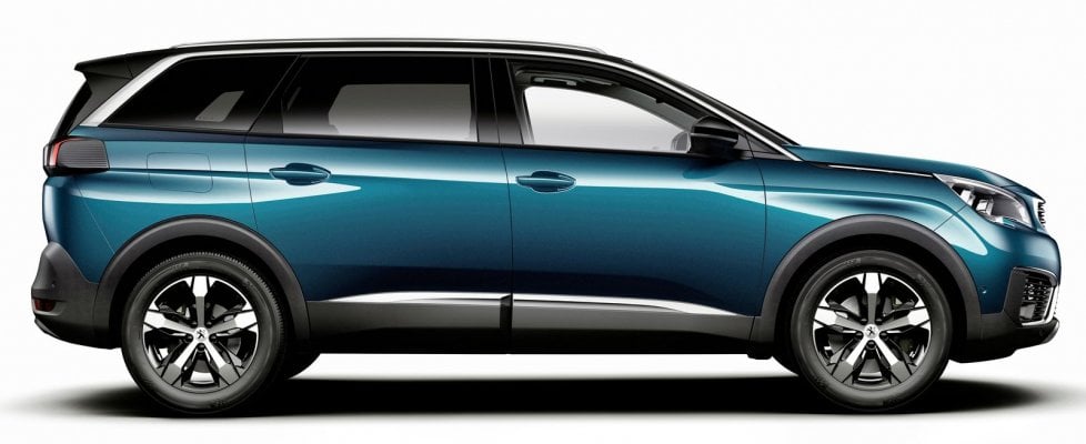 Nuova 5008, così il design punta sulle "linee audaci"