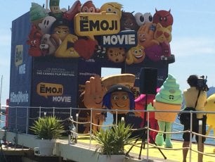 Cannes, un cartoon dentro le app del tuo smartphone: arriva Emoji