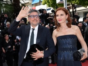 Cannes, Un certain regard premia Jasmine Trinca. "Lo dedico a mia madre e a mia figlia"