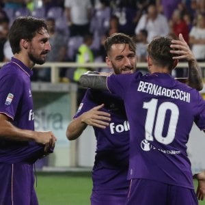 Fiorentina-Pescara 2-2: rimonta viola, Vecino evita il ko a Sousa