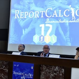 Report Figc, Tavecchio sorride: "Il calcio italiano è in crescita"