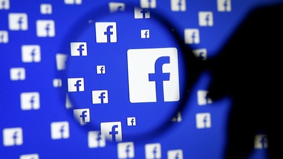 Furto d'identità su Facebook: ecco come difendersi