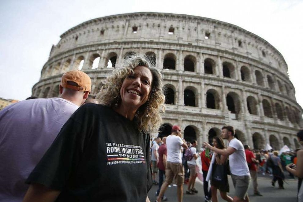 Anniversario di nozze, Cirinnà al marito: "Amore mio, festeggiamo al Gay pride"
