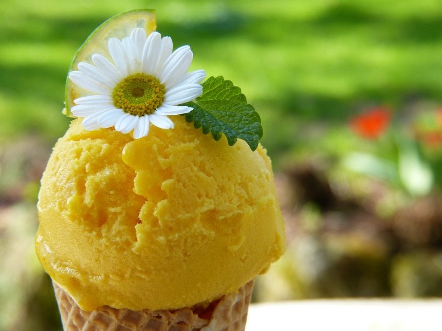Anziani, il decalogo anti-caldo