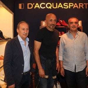 Inter, Spalletti sereno sul mercato: "La base è solida, servono acquisti mirati"
