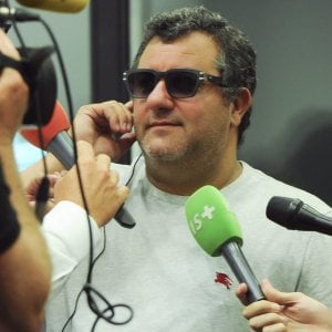 Milan, Raiola su Donnarumma: "Colpa di Mirabelli. Si era creato un ambiente ostile"