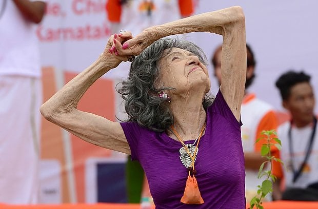 Yoga, la giornata internazionale: così si medita in piazza