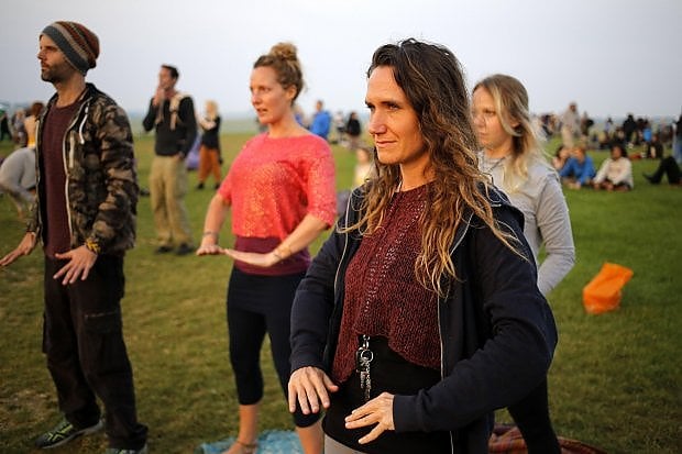 Yoga, la giornata internazionale: così si medita in piazza