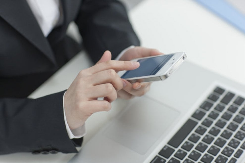 Smartphone, quanto tempo ci passiamo