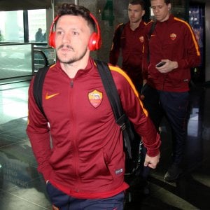 Napoli, tutti fermo per Mario Rui. L'agente: "Niente ritiro con la Roma"