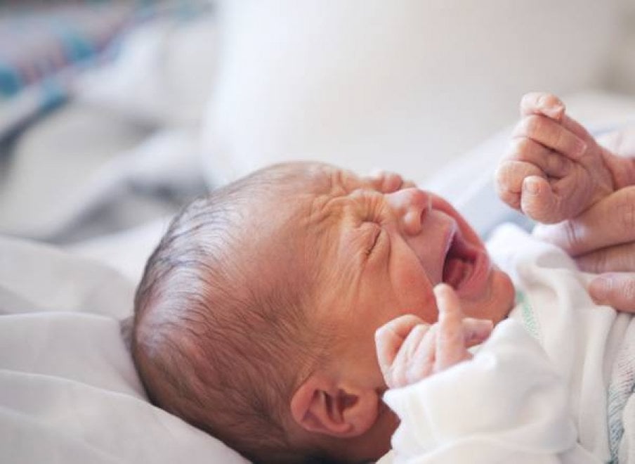 Il decalogo per affrontare il pianto del neonato