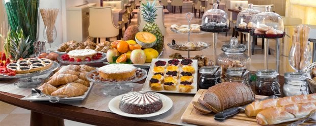 Le calorie dei buffet in vacanza
