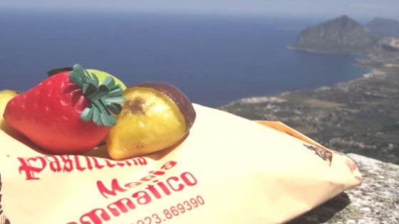 Frutta martorana, una delle specialit&agrave; di Maria Grammatico