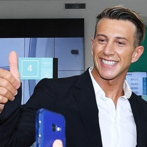 Juventus, Bernardeschi "Scelgo la maglia 33. La 10 devo dimostrare di meritarla"