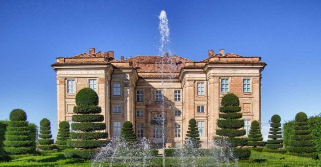 Castelli gourmet: quando il ristorante (di qualità) è tra torri e ponti levatoi