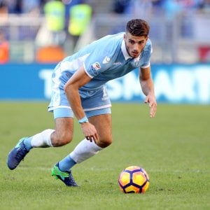 La Lazio fa cassa: Hoedt in Premier per 17 milioni