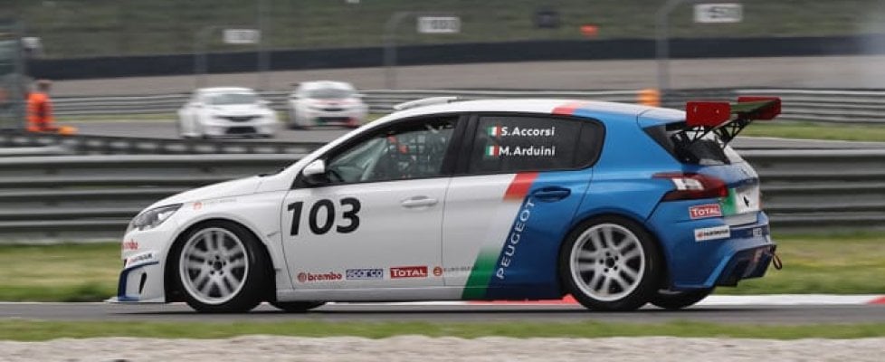 Peugeot 308 Racing Cup, il debutto di Stefano Accorsi