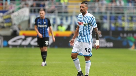 Spal, Borriello non ci sta: "Il rigore dato all'Inter con il Var non c'era"