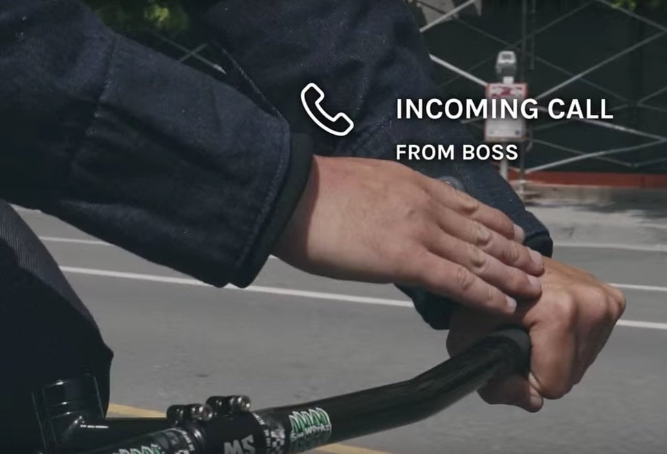 Usa, arriva il giubbotto smart: sempre connessi, anche in bici