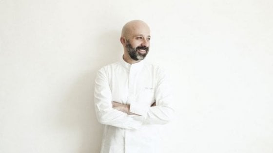 Niko Romito, uno dei tristellati italiani (foto Alberto Zanetti)