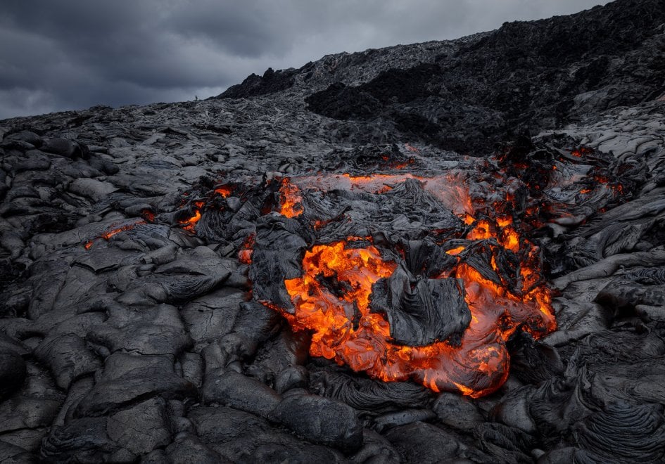 Hawaii, scatti dall'inferno: lo spettacolo della colata lavica