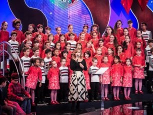 Sanremo, ai duetti del venerdì anche il Piccolo coro dell'Antoniano