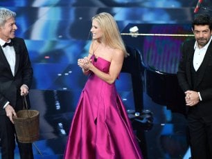 Sanremo 2018, seconda serata di grande musica. Baudo superstar e la poesia di Vecchioni