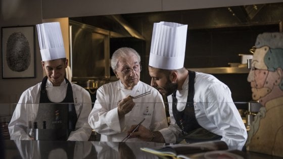 L'omaggio a Gualtiero Marchesi: al cinema per due giorni il film che lo celebra