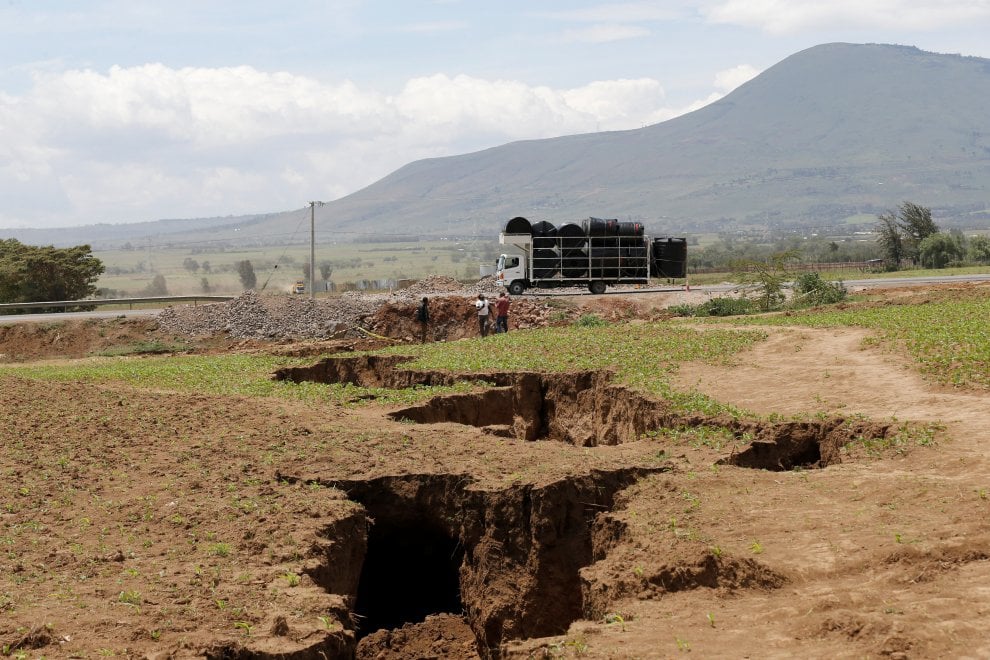 La Terra Si Apre Nella Rift Valley Repubblica it
