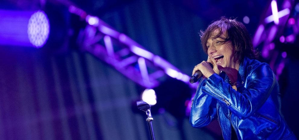 Il rock di Gianna Nannini al Concertone: parolacce, grande musica e il ...