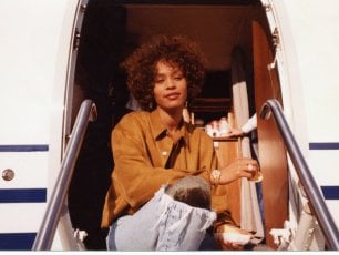 Il mistero Whitney: la musica, il successo, la sofferenza e quel terribile segreto