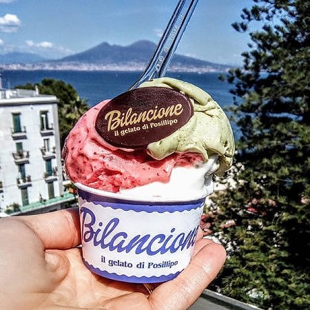 Coni, coppette e stecchi,  ecco le 10 migliori gelaterie di Napoli