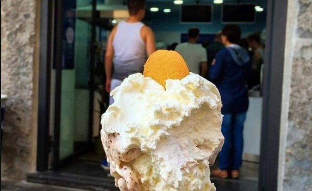 Coni, coppette e stecchi,  ecco le 10 migliori gelaterie di Napoli