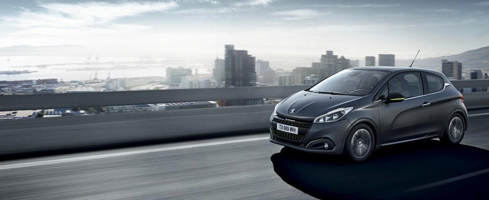 Peugeot 208, attrazione magnetica