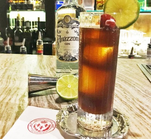 Amanti del gin di tutto il mondo unitevi: ecco 11 cocktail d'autore per celebrarlo