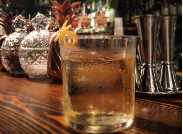 Amanti del gin di tutto il mondo unitevi: ecco 11 cocktail d'autore per celebrarlo