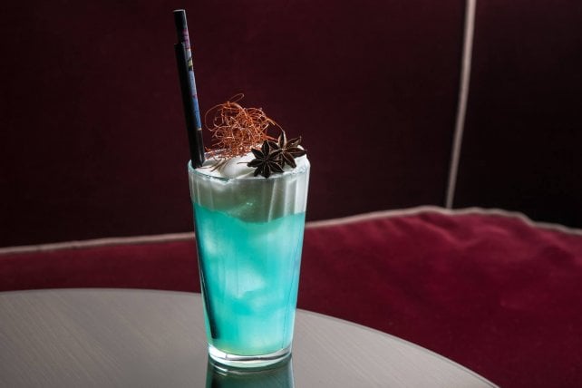 Amanti del gin di tutto il mondo unitevi: ecco 11 cocktail d'autore per celebrarlo