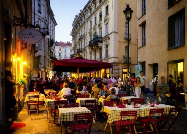 Osterie e caffè, cocktail bar e grandi ristoranti: la guida più completa ai sapori di Torino