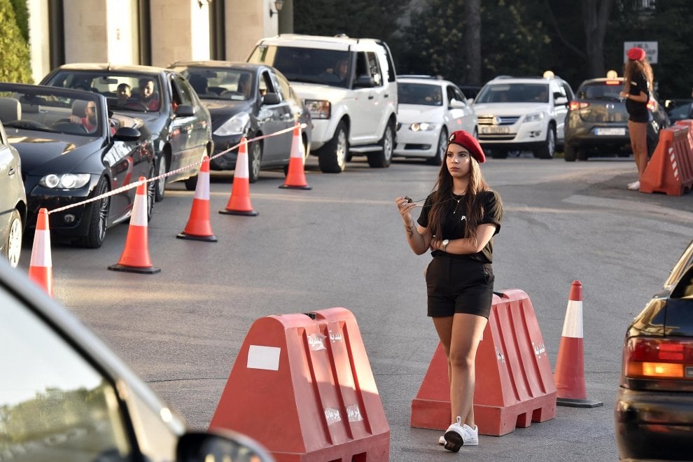 Poliziotte in Libano, le divise dello scandalo