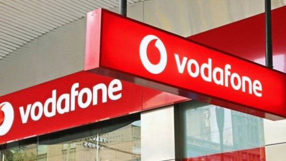 Vodafone, nuovi rincari di massa: che sta succedendo?