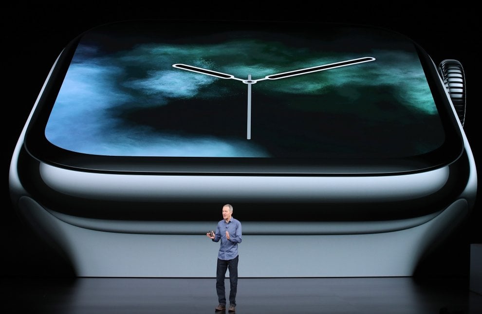 Cupertino, al via il keynote: Apple presenta i nuovi iPhone