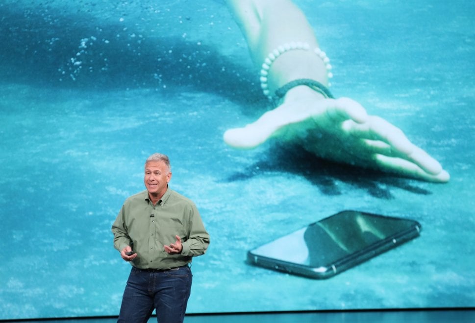 Apple, i nuovi iPhone: Xs, Xs Max e Xr. "Impermeabile perfino alla birra"