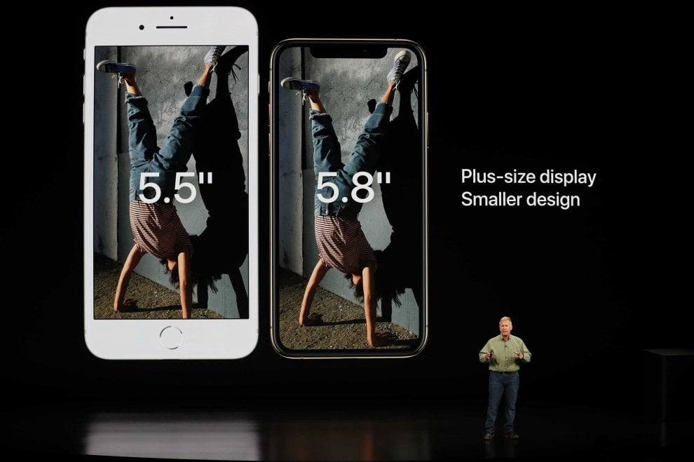 Apple, i nuovi iPhone: Xs, Xs Max e Xr. "Impermeabile perfino alla birra"