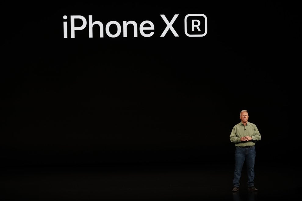 Apple, i nuovi iPhone: Xs, Xs Max e Xr. "Impermeabile perfino alla birra"