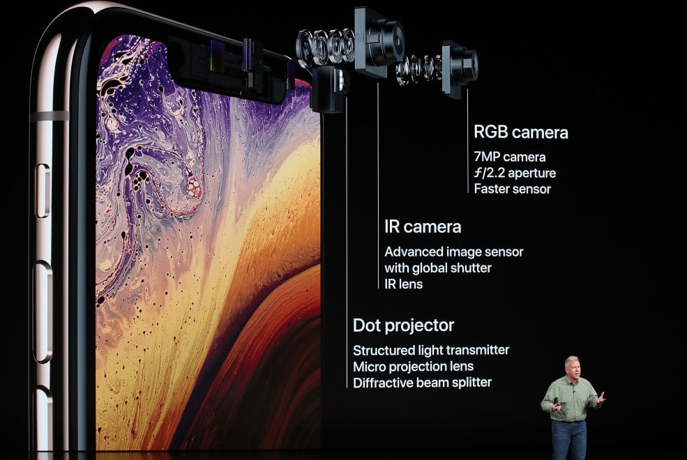 Apple, i nuovi iPhone: Xs, Xs Max e Xr. "Impermeabile perfino alla birra"