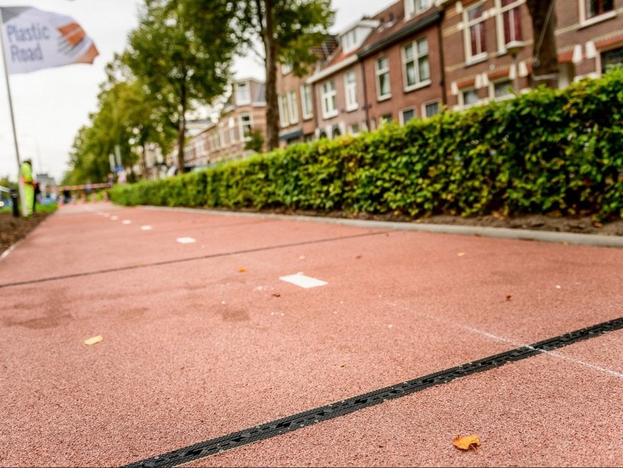 PlasticRoad, si pedala sulla plastica riciclata