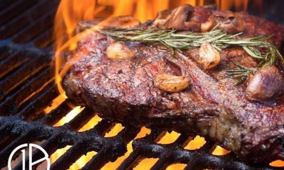 &nbsp;Una T-Bone Steak