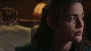 <a href="https://video.repubblica.it/dossier/festa-del-cinema-di-roma-2018/il-vizio-della-speranza-il-trailer-in-anteprima-del-nuovo-film-di-de-angelis/315889/316520?video">'Il vizio della speranza', il nuovo film di Edoardo De Angelis</a>